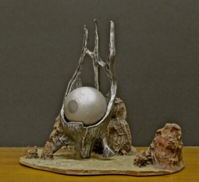 Jost In Space Invaders From The Fifth Dimension Sci Fi Model Kit . 1.35 scale