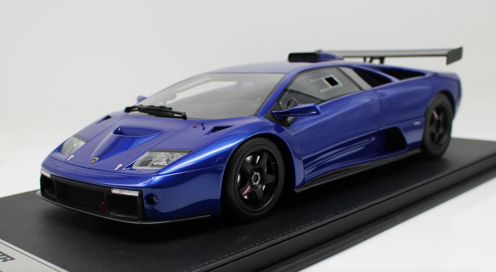 Lamborghini Diablo Special モデルキット $_57.JPG?set_id=880000500F