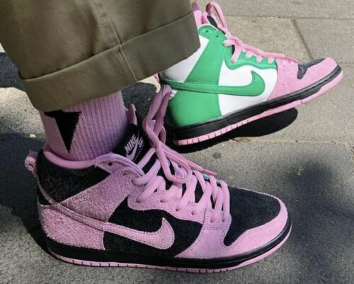 Nike SB Dunk High Pro Premium Invert Celtics CU7349-001 pink Nike SB Dunk High Pro Premium Invert Celtics CU7349-001 pink