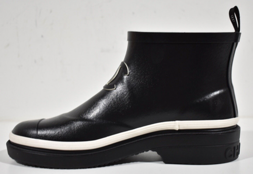 Pre-owned Chanel 23a Black White Caoutchouc Rubber Cc Logo Low Top Short Rain Boots 39