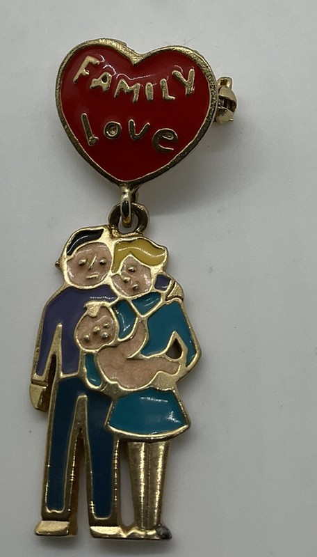 Edgar berbi signed pin Family Love