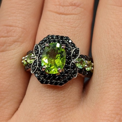 Sterling Silver 925 Green Peridot Black Spinel Gemstone JTV