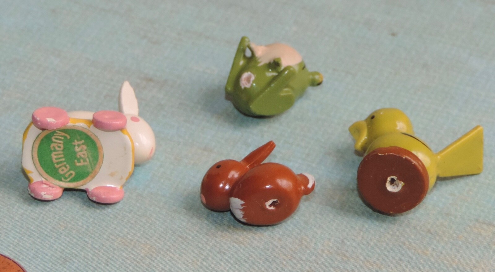 Vintage Erzgebirge German Wooden Miniatures Bunny Pull Toy Frog Bird 4pc