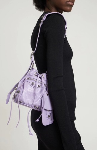 ショルダーバッグ・ポシェット Balenciaga Light Purple Leather Le Cagole S Shoulder Bag 20114048_60054964_322.jpg