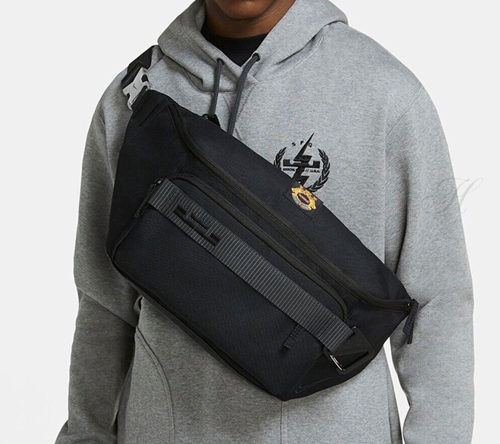 NIKE LEBRON JAMES FANNY PACK CROSSBODY BAG HIP WAIST BELT DB2478