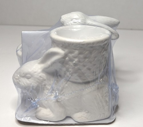 Target Bullseye Playground Easter Spring Set White Ceramic Bunny Egg Holder Set