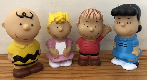 Lot of 4 Peanuts Figures Bath Squirters JP China Charlie