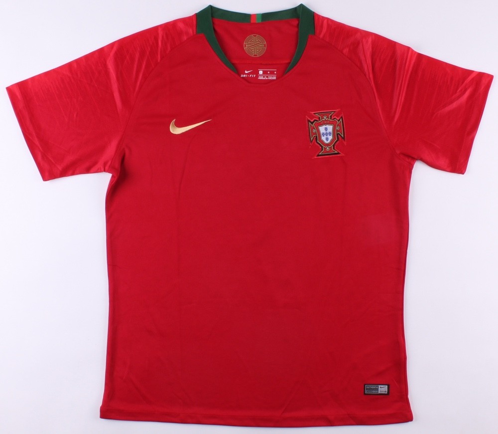 Cristiano Ronaldo Signed 2018 Portugal Nike Jersey (Beckett COA)