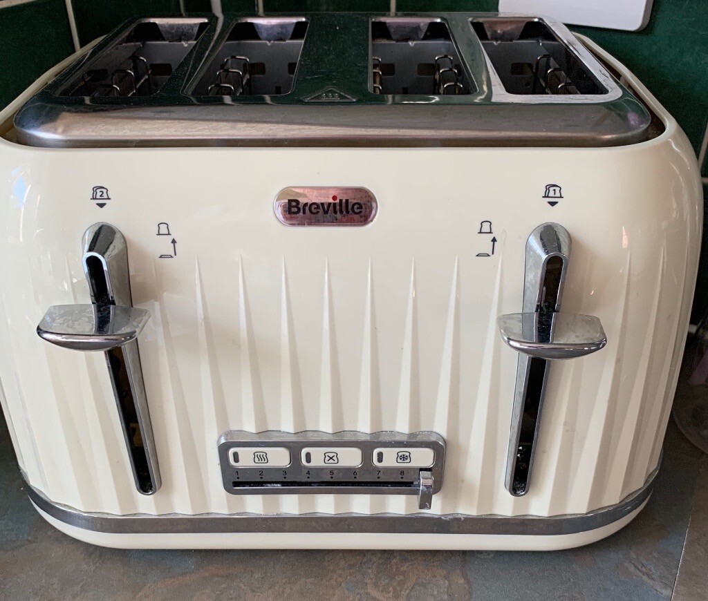 Breville cream kettle and toaster in WestonsuperMare, Somerset Gumtree