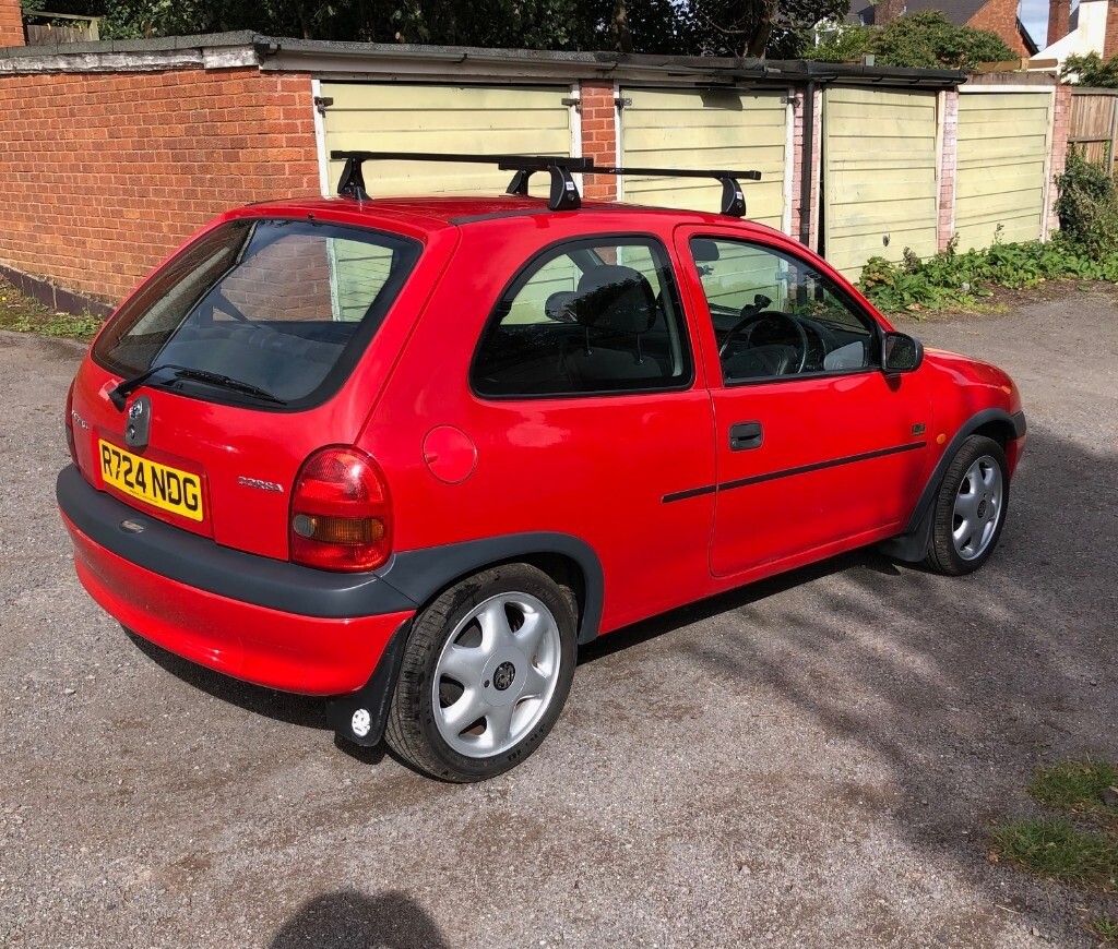 Vauxhall Corsa B 1.4 Breeze 1997 Flame Red 28,000 Miles in Erdington