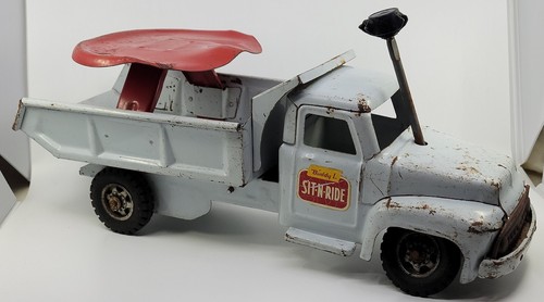 Vintage Original Buddy L Sit N Ride Pressed Steel Toy Truck Vintage Original Buddy L Sit N Ride Pressed Steel Toy Truck