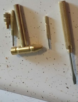 5 in 1 Hammer and Screwdriver Set