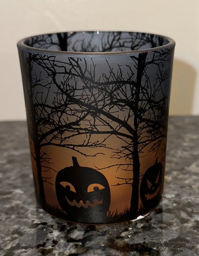 Yankee Candle Spooky Halloween Scene Votive/Tealight Holder Brand New