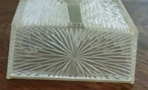 Celebrity Lucite Tissue Box Acrylic Starburst Hollywood Regency Mid Century MCM