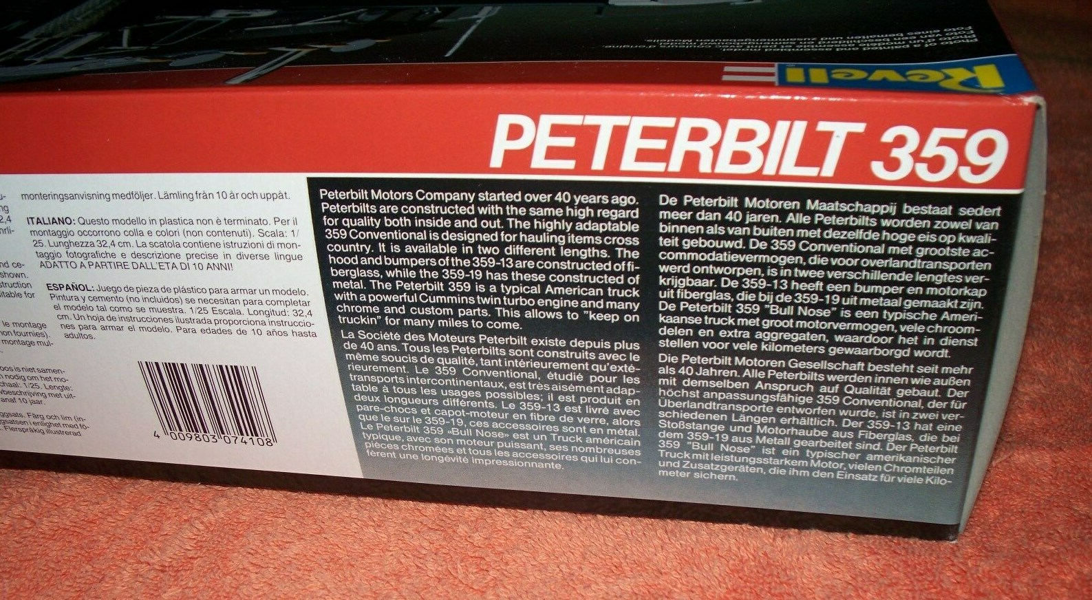 Revell 1/25 Peterbilt conventional  