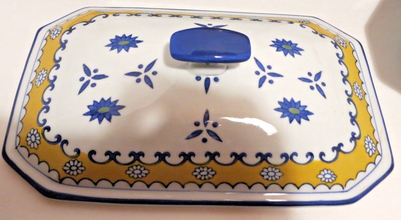 Cook Street Mutiserve 3 Serving & Baking Dishes + Wrought Iron Stand & Lid