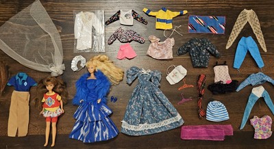 Vintage 1980s + 1990s Barbie + Skipper + Clothes + Oscar de La Renta Fashion Lot