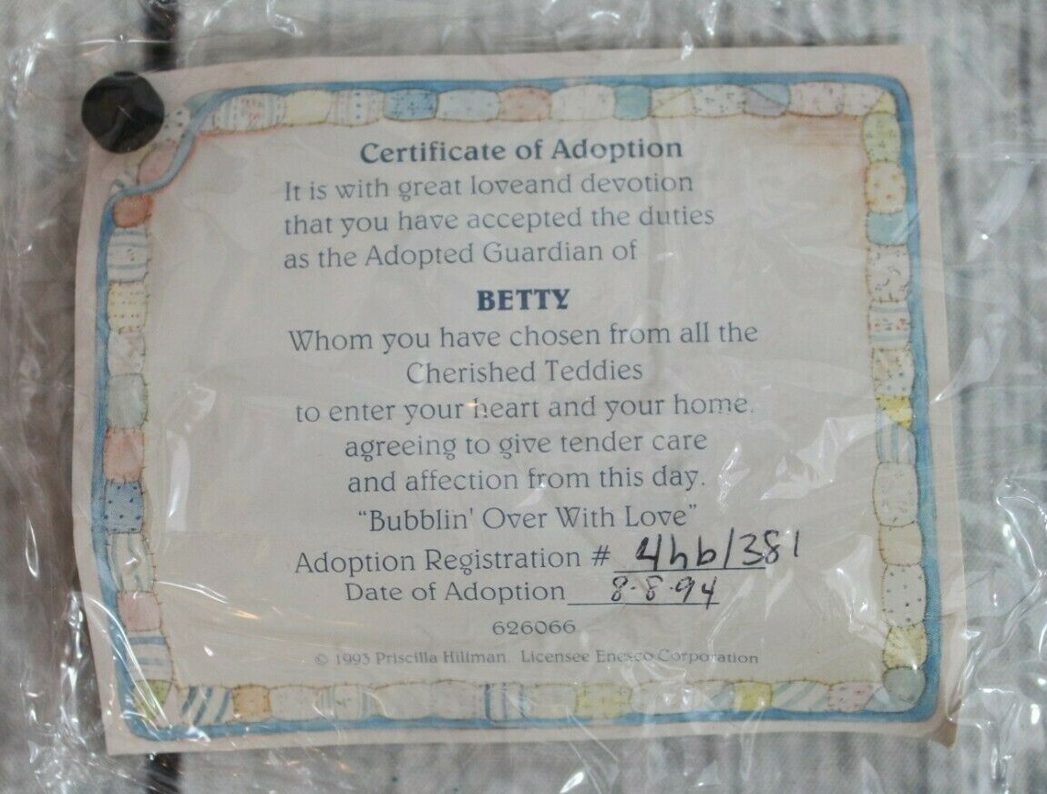Cherished Teddies Betty Bubblin' Over With Love #626066 Vintage 1993 Figurine