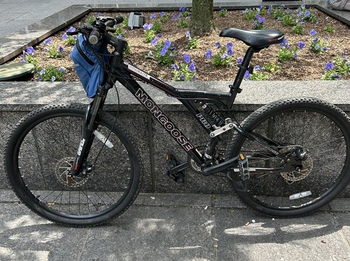 横浜市旭区発　MONGOOSE WING ELITE PRO MTB良品 横浜市旭区発MONGOOSE WING ELITE PRO MTB良品