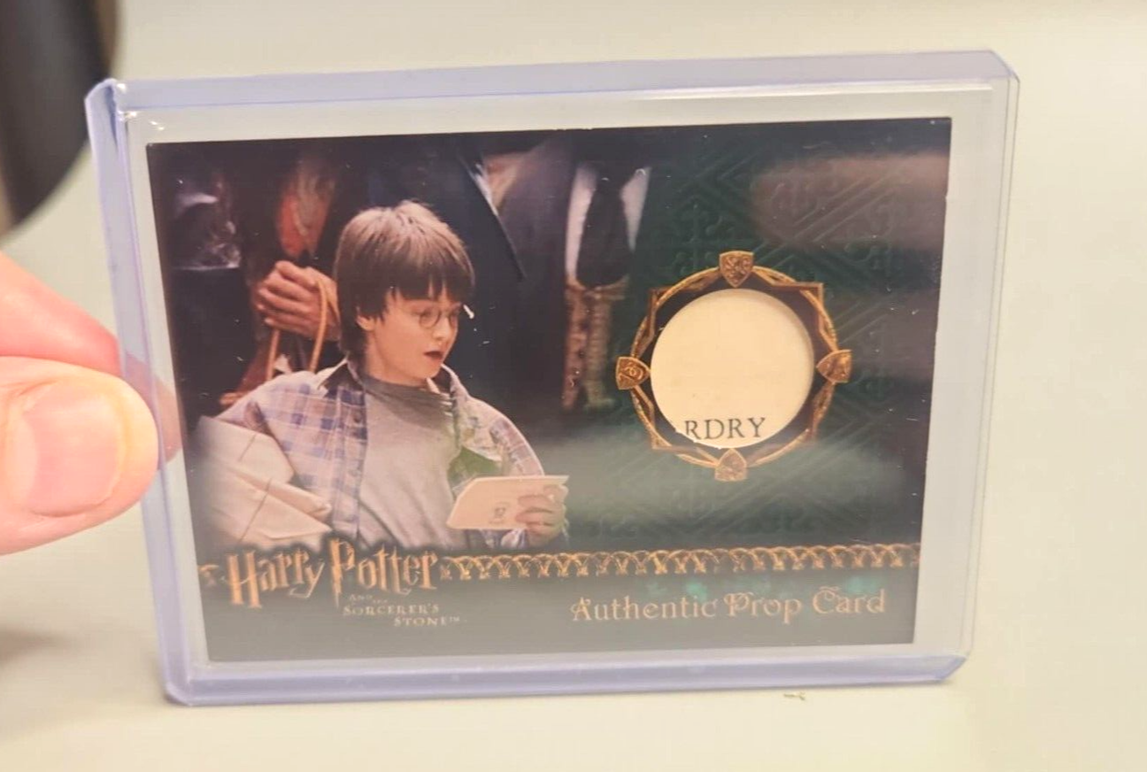 THE SORCERER'S STONE 2005 ARTBOX HARRY POTTER AUTHENTIC THE SORCERER'S STONE 2005 ARTBOX HARRY POTTER AUTHENTIC