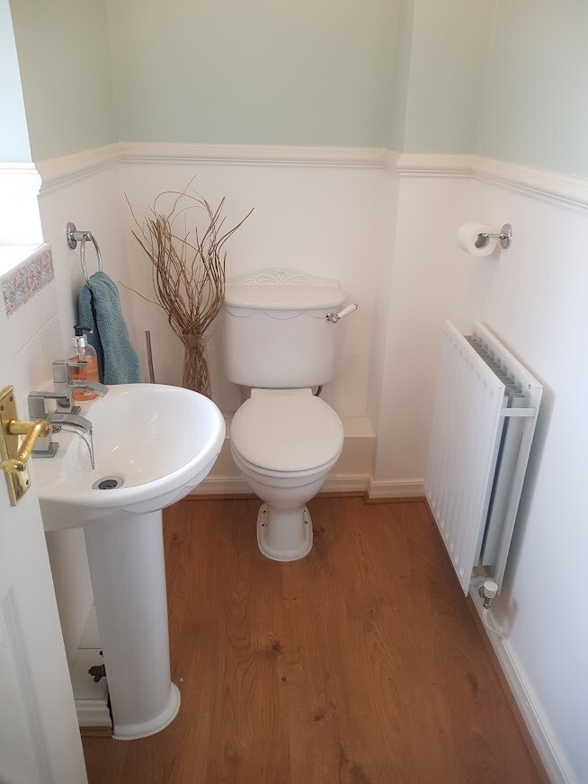 Qualitas Qualcast Cloakroom Toilet Wash Basin Ped Taps Matched set M6