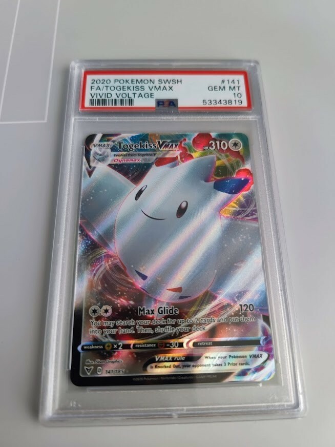 Pokémon Togekiss VMAX 141/185 Vivid Voltage PSA 10 Gem MInt