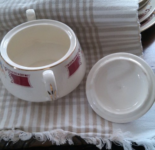 Homer Laughlin Brittany Majestic Sugar Bowl with Lid  D53 N6