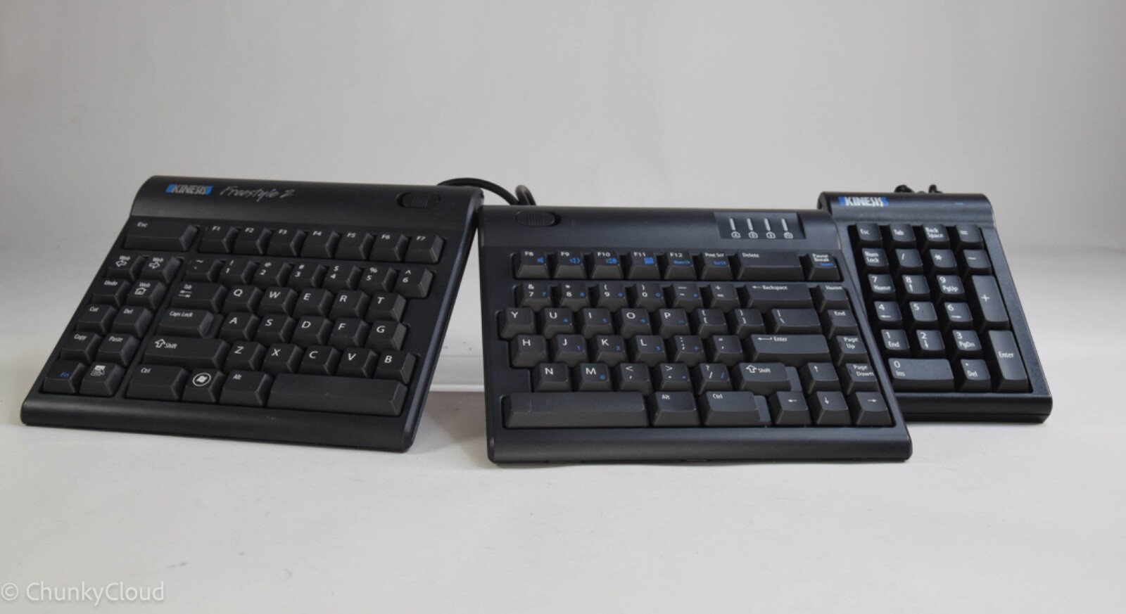 Kinesis Freestyle2 for PC KB800PBUS 分割KB Kinesis Freestyle2 Adjustable Split Keyboard | UPLIFT Desk