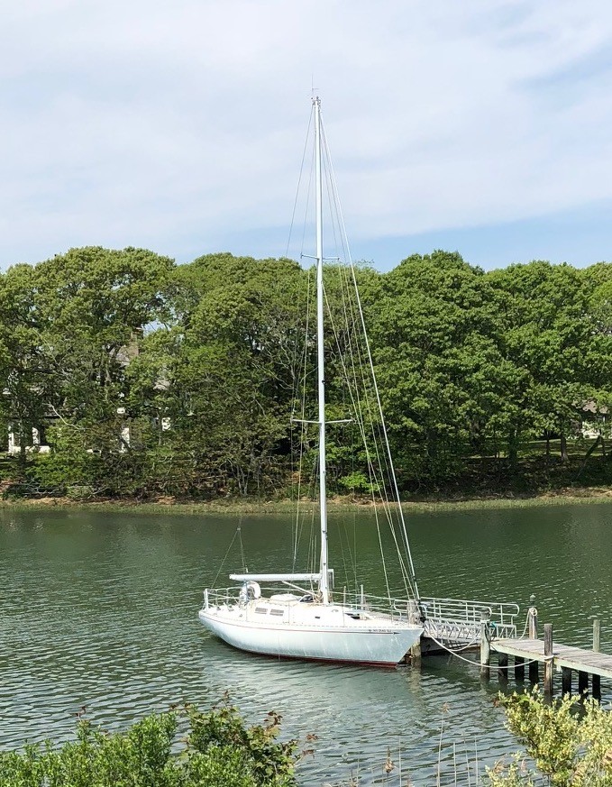 1985 Raider 33'6" Tall Rig Sailboat - New York