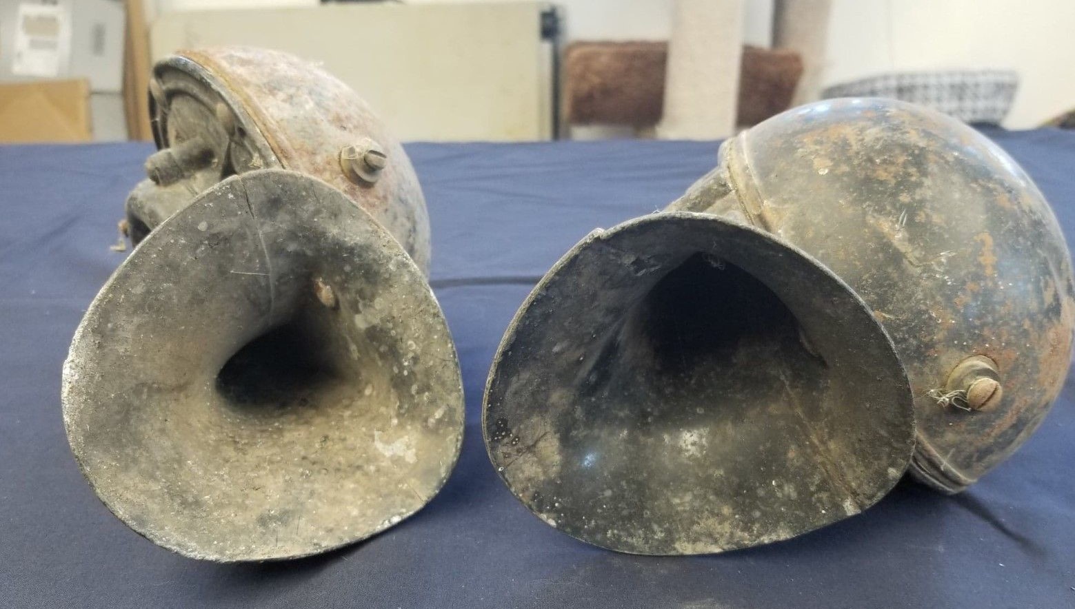 Vintage Car Pickup Truck Horns