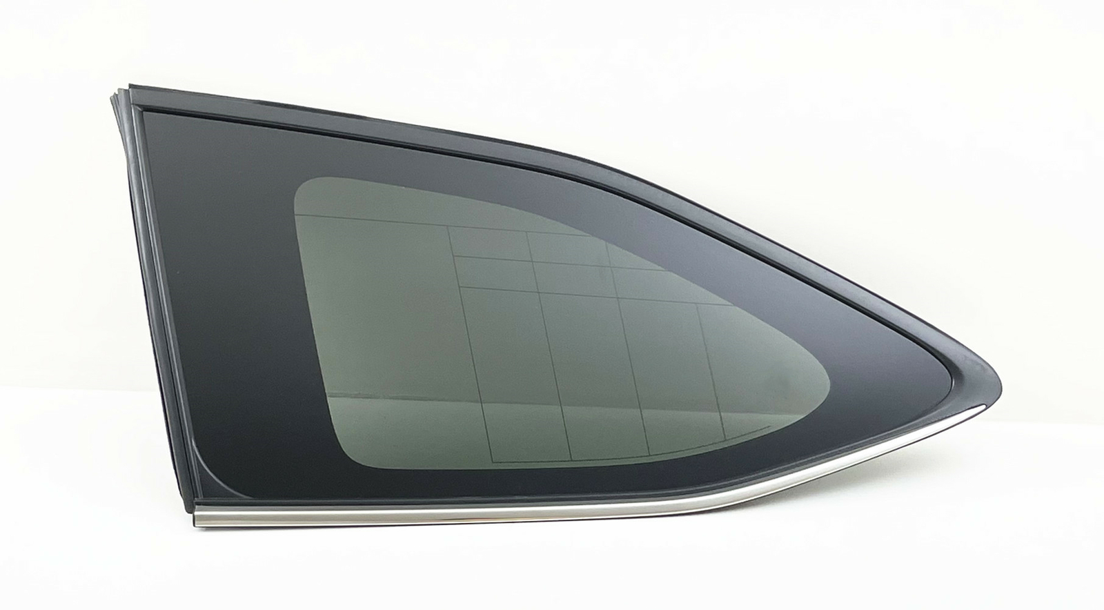 Driver/Left Quarter Window Glass Chrome Mould. For 20-25 Toyota Highlander