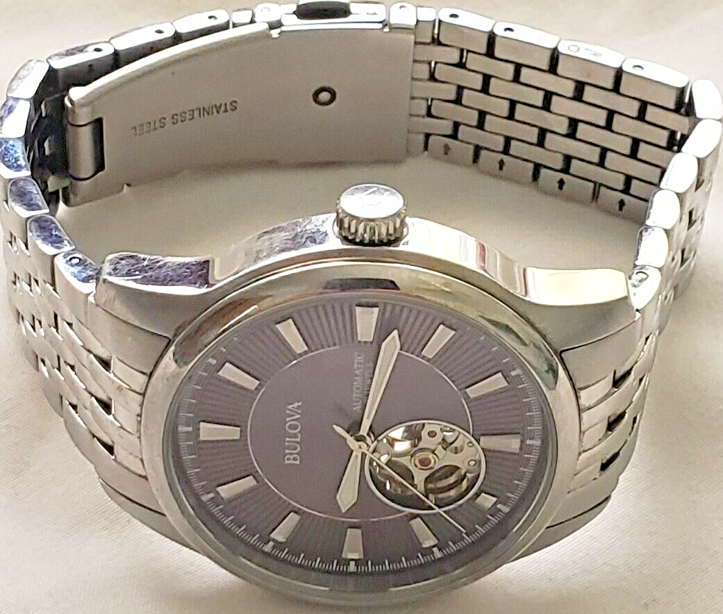 BULOVA TITANIUM 100m メンズ　腕時計 Vintage Bulova Marine Star Titanium 100m Diver's Swiss Made