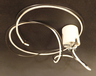 New Keyless Medium Base E26 Porcelain Socket With 42'' Lead Wires And Hickey #L42