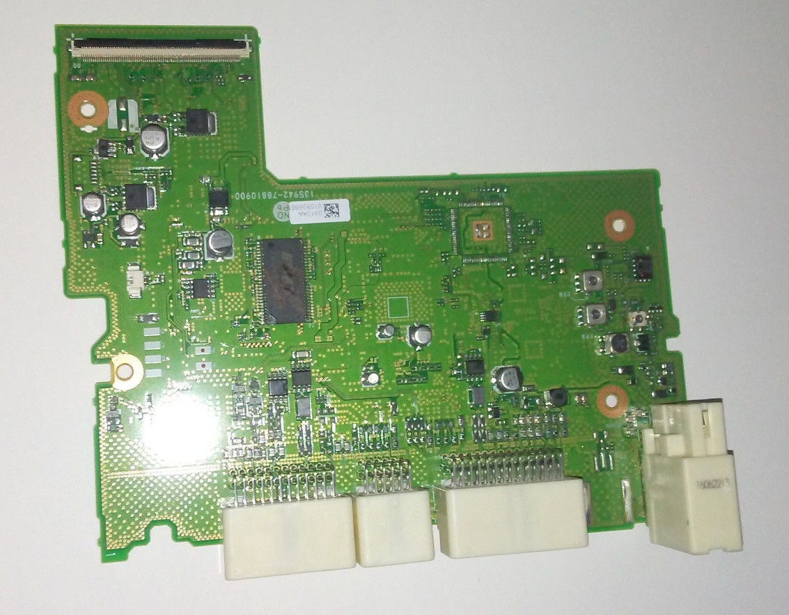Yourelia　①-1 s-l400.jpg