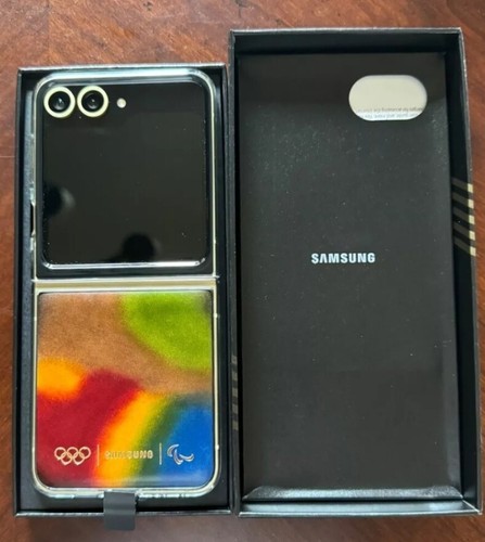 【非売品】Galaxy Olympic Edition ピンバッジ 12個セット Galaxy Z Flip6 Olympic Edition - オリンピック関係者限定
