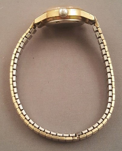 Vintage Caravelle Automatic Ladies N2 Wrist Watch Runs Fast Electroplate Gold