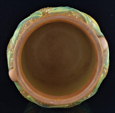 ROSEVILLE SUNFLOWER POTTERY VASE 6 1/8