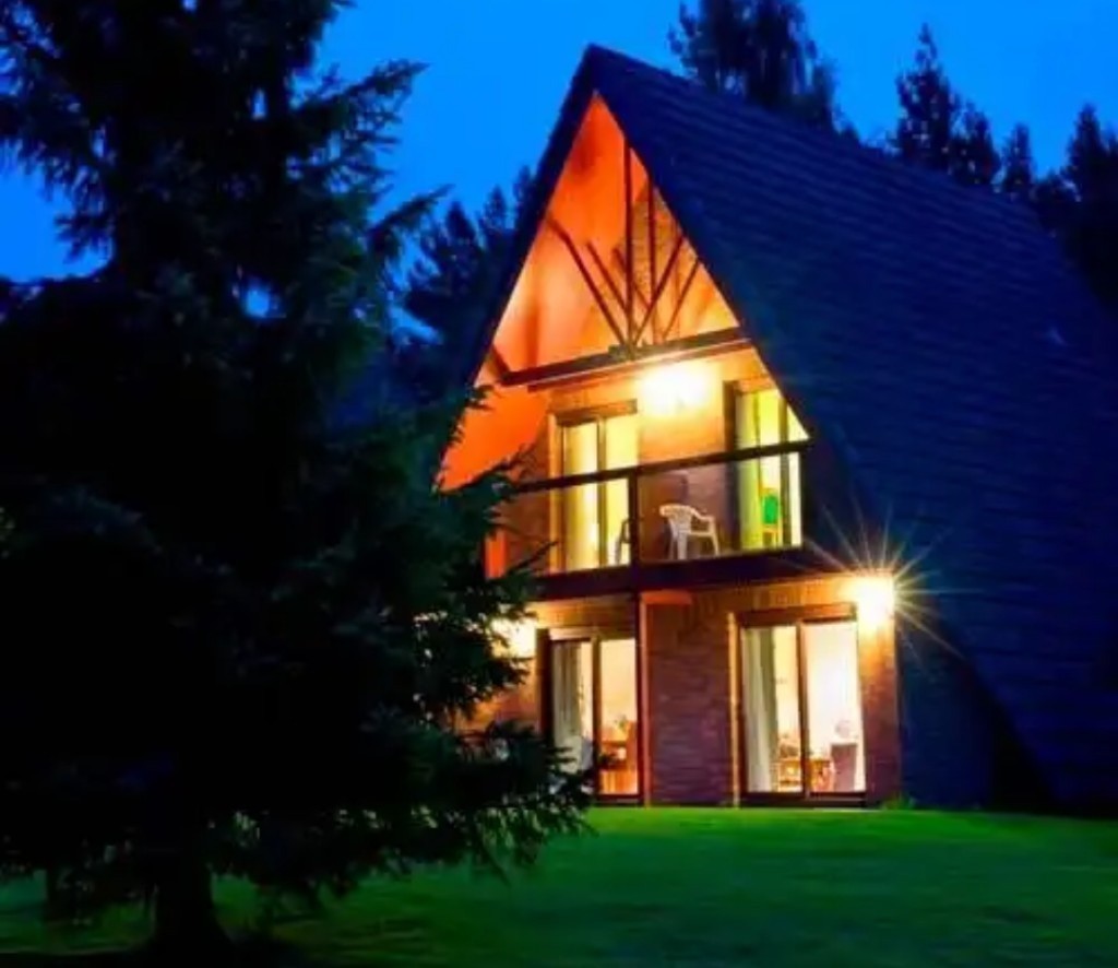 Aviemore Coylumbridge lodge, 1017Aug in Aviemore, Highland Gumtree