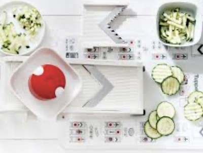 New Tupperware Mandoline Mando Chef Kitchen Time Savers 
