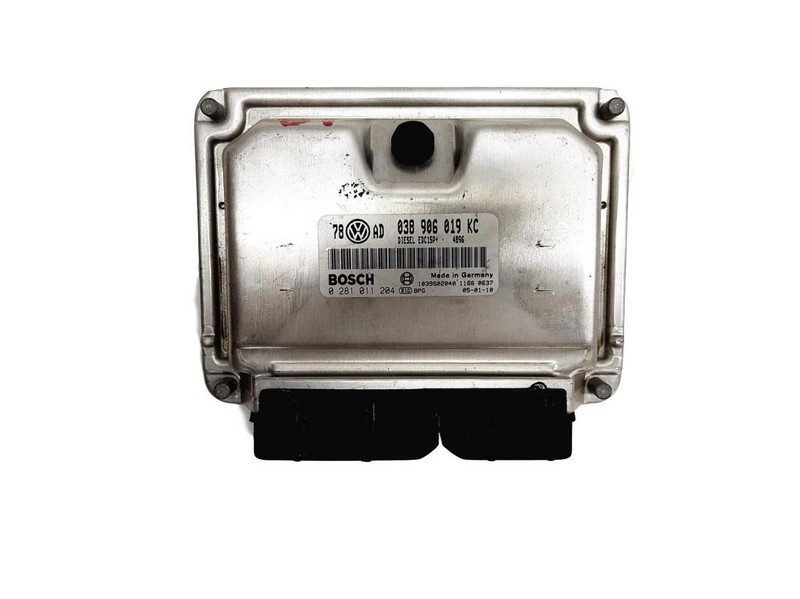 Calculateur  038906019kc 0281011204 Vw Bosch