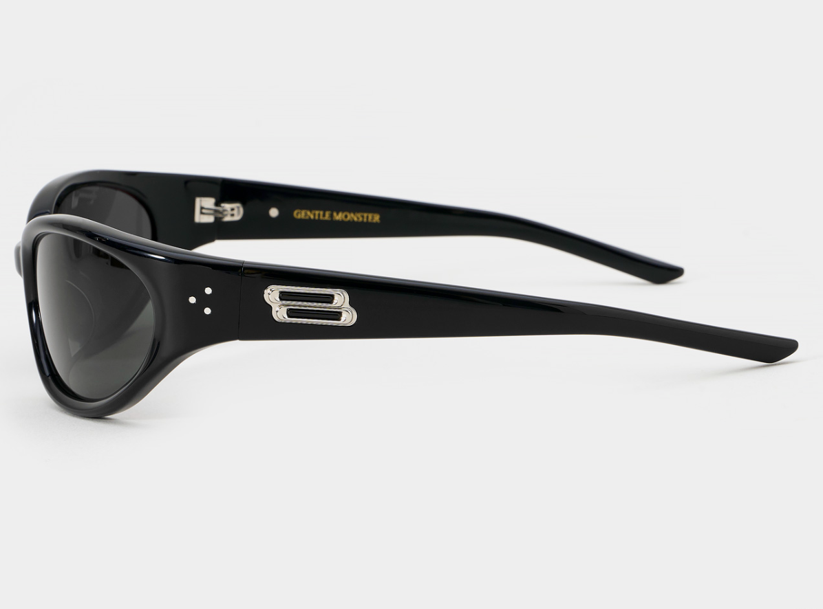 Pre-owned Gentle Monster Authentic  2024 Young 01 Black Sunglasses
