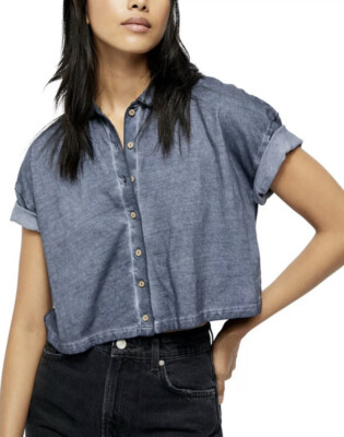Free People Weekend Rush Boxy Crop Tee Navy Blue Size M Button Up Short Sleeve