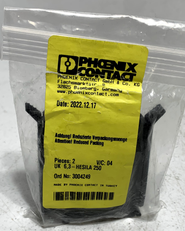 Phoenix Contact 3004249 Terminal Block Connector 500V 10 Amp (lot