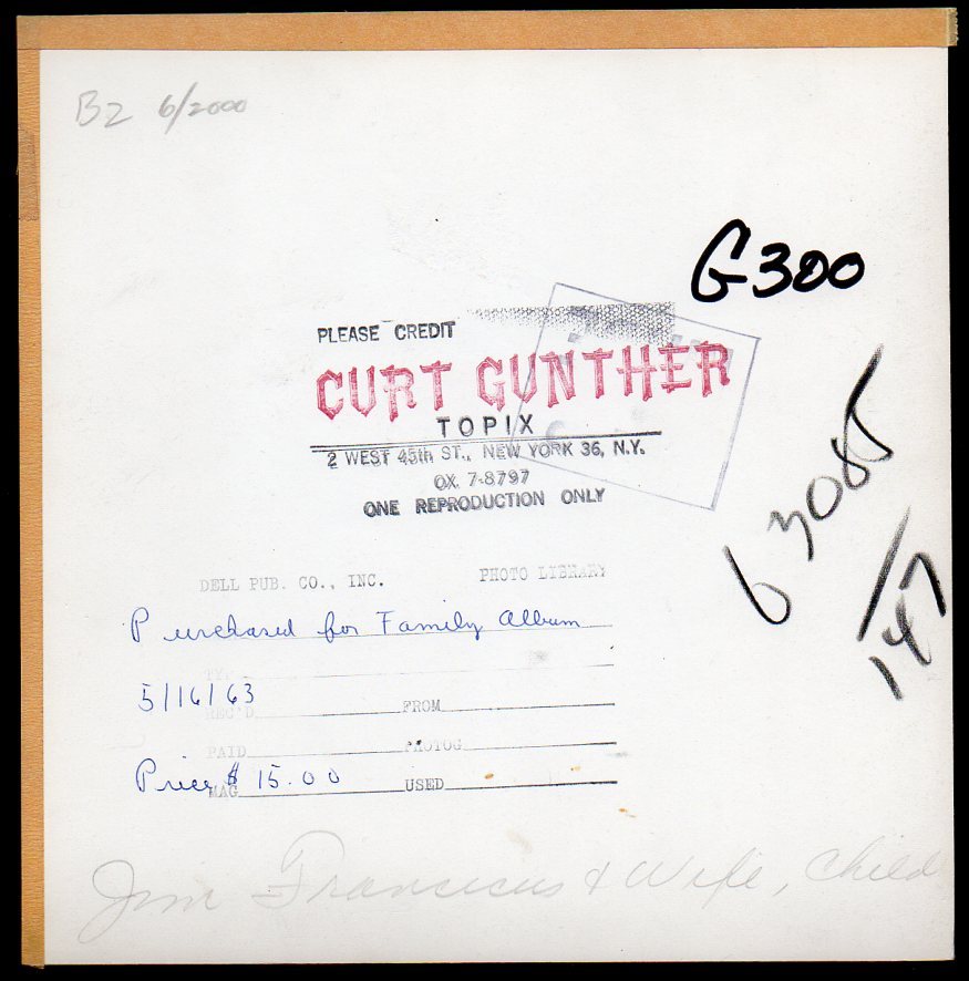 JAMES FRANCISCUS and family VINTAGE ORIG PHOTO handsome actor CANDID