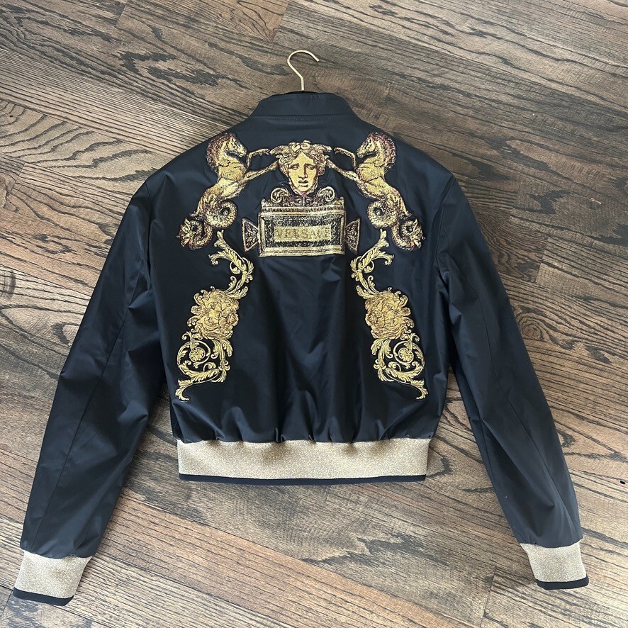 【送料&関税込】Versace Jacket With Medusa Button VERSACE Medusa Embroidery Bomber Jacket Authentic Certilogo
