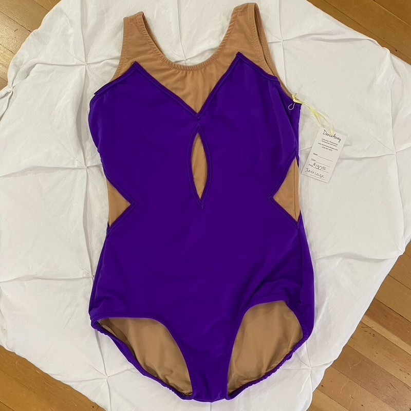 New with Tag Purple Matte Lycra with nude accents Baton