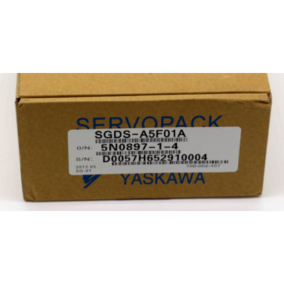 1PC YASKAWA SGDS-A5F01A SGDSA5F01A Servo Driver New In Box