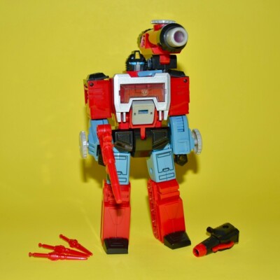 Hasbro Transformers The Movie 2023 G1 Retro Reissue PERCEPTOR Figure Complete