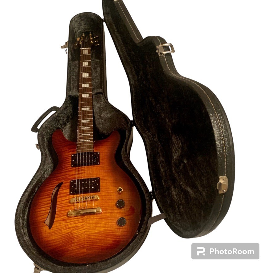 アコースティックギター　Carlo Robelli（ハードケース付き） アコースティックギター Carlo Robelli（ハードケース付き