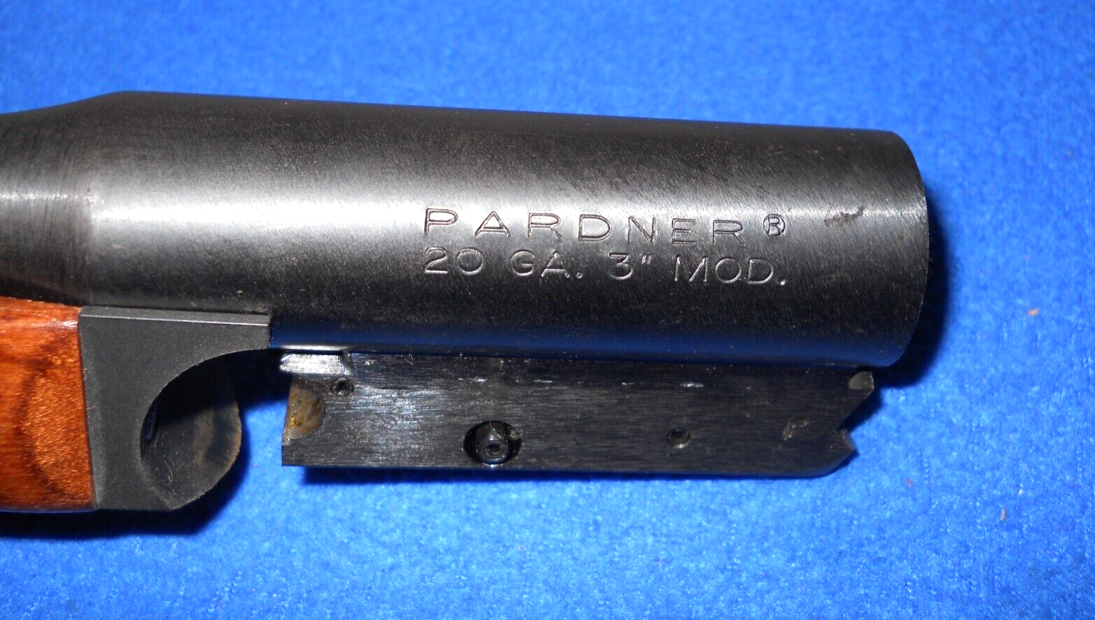 NEF PARDNER  Model SB 20GA H&R TOPPER 22" BARREL & WOOD FOREND 3" MOD #CL570